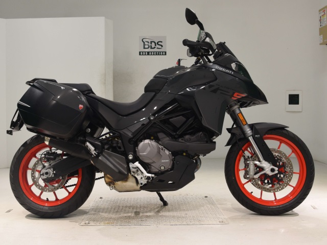 Ducati MULTISTRADA V2S 2022