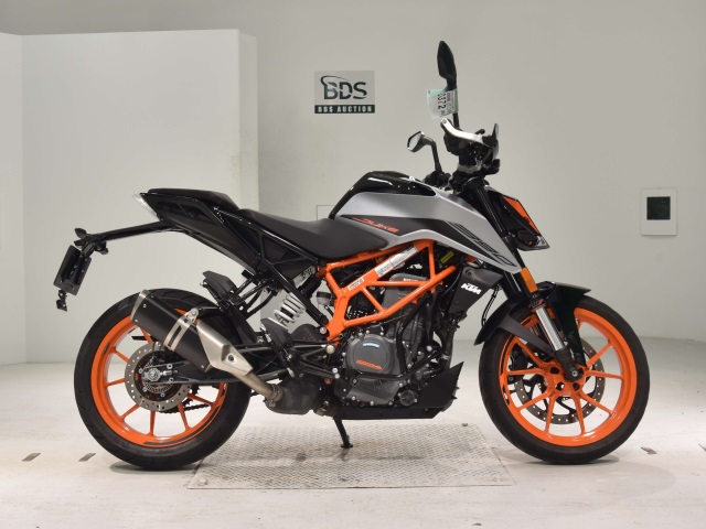 KTM 390 DUKE 2022