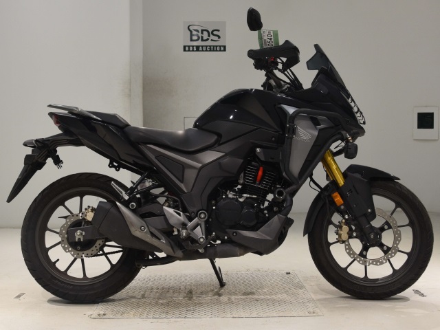 Honda CB200XA 2021