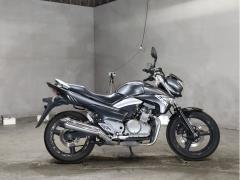 Suzuki GSR250