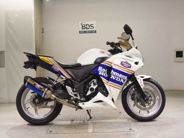 Honda CBR250RA 2011