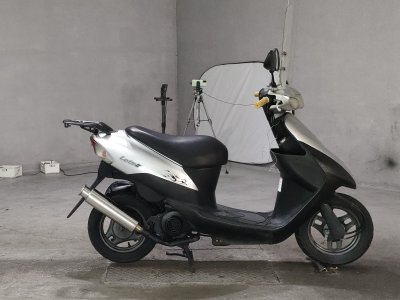 Suzuki LETS2