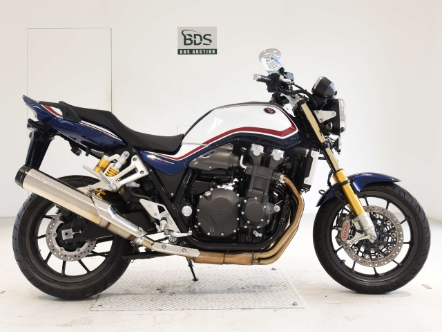 Honda CB1300SF 2023