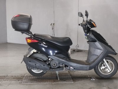 Yamaha AXIS TREAT