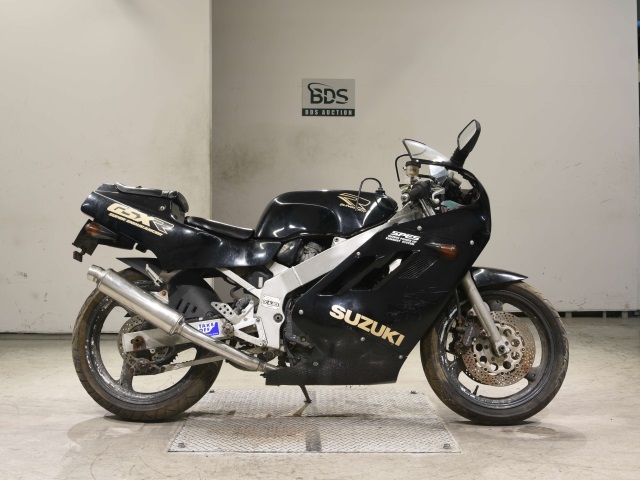 Suzuki GSX-R400 1988