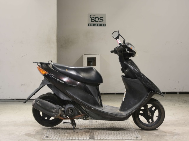Suzuki ADDRESS V50
