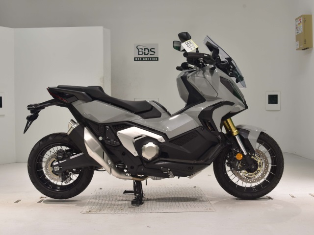 Honda X-ADV750-2 2024