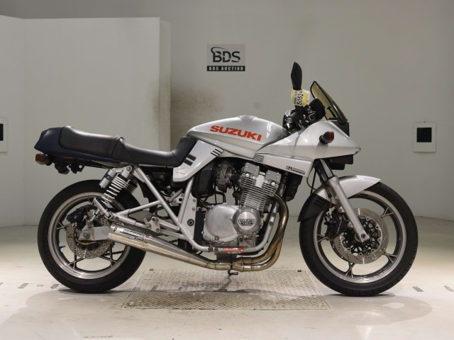 Suzuki GSX400S KATANA 1992
