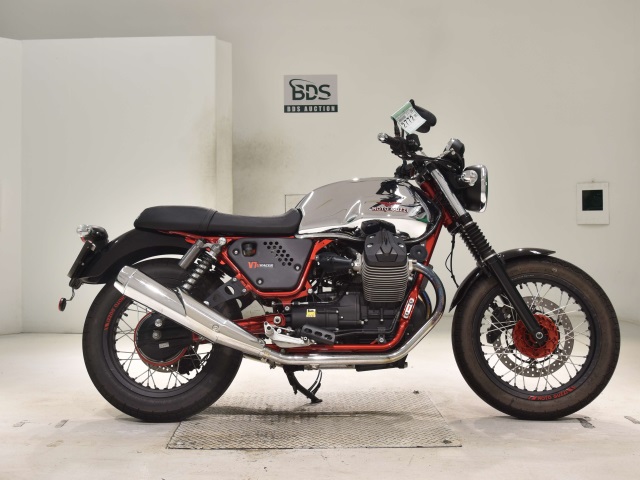 Moto Guzzi V7 2 RACER 2016