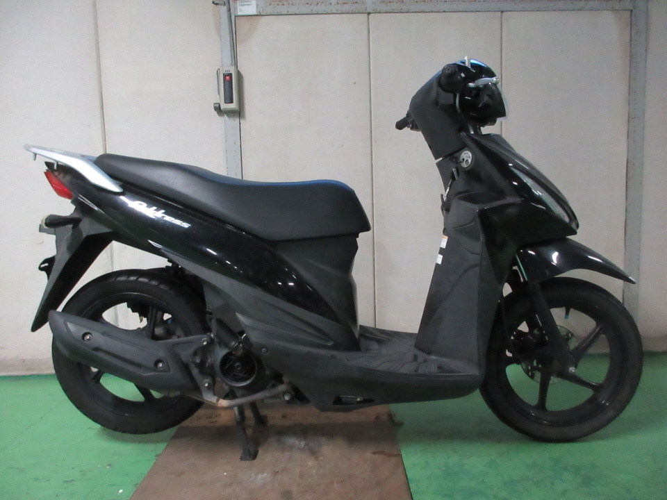 Suzuki ADDRESS V110