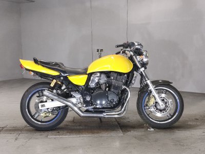 Suzuki GSX400 INAZUMA