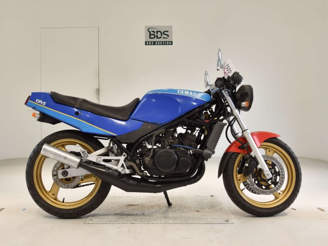 Yamaha RZ250R 1986