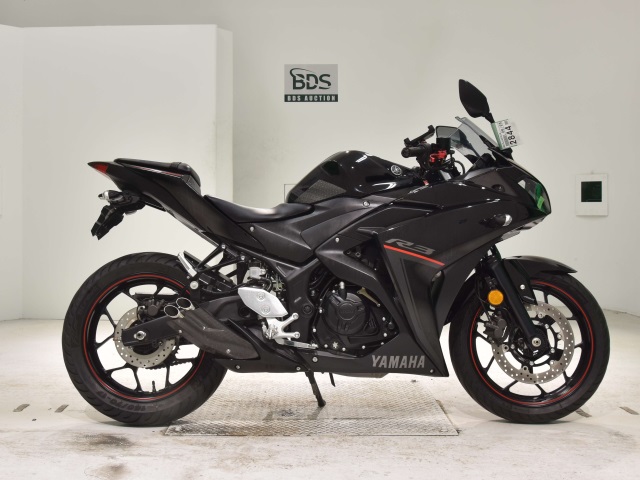 Yamaha YZF-R3 2018