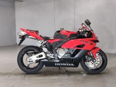 Honda CBR1000RR 2005