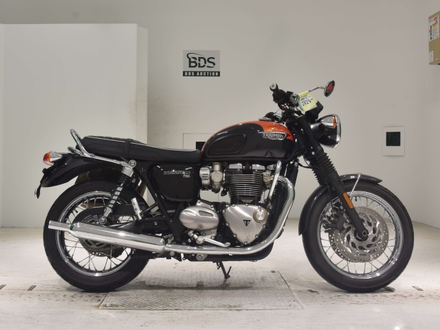 Triumph BONNEVILLE T120 2020