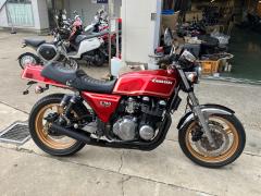 Kawasaki ZEPHYR750