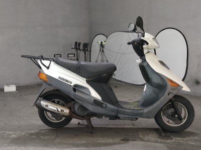 Suzuki VEXTER 150