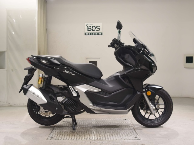 Honda ADV 160 2024