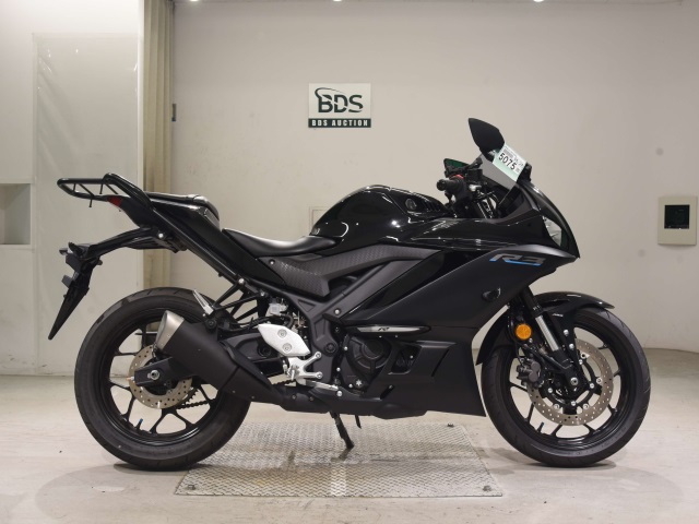 Yamaha YZF-R3 2024