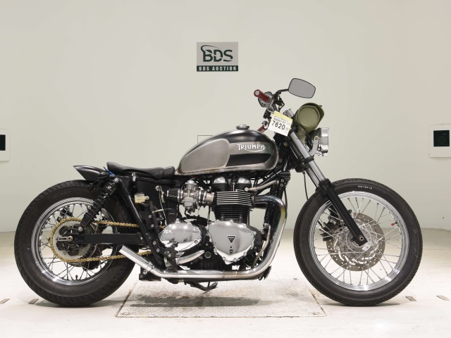 Triumph BONNEVILLE T100 2012