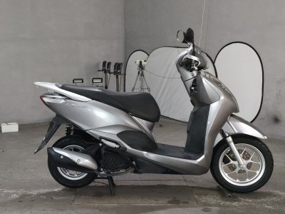 Honda LEAD125 2021