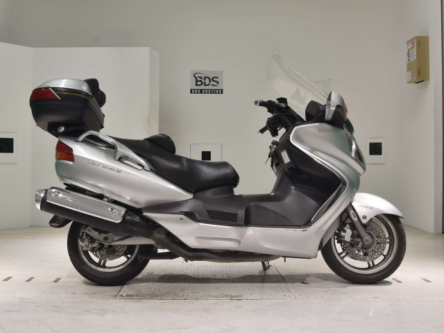 Suzuki SKYWAVE 650LX 2006