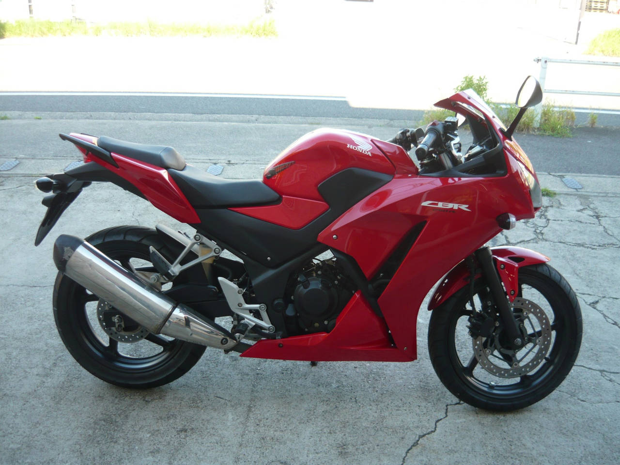 Honda CBR250R 2016