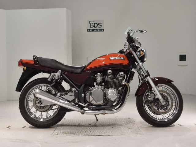 Kawasaki ZEPHYR750 2024