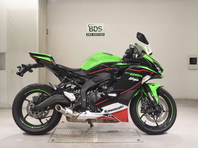 Kawasaki NINJA ZX-25R 2022