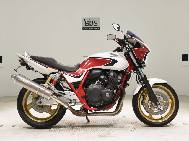 Honda CB400SFV 2011