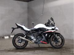 Suzuki GSX250R