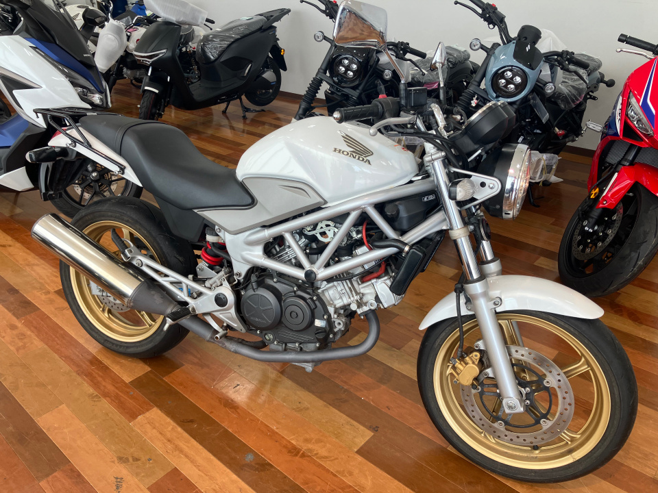 Honda VTR250 2009