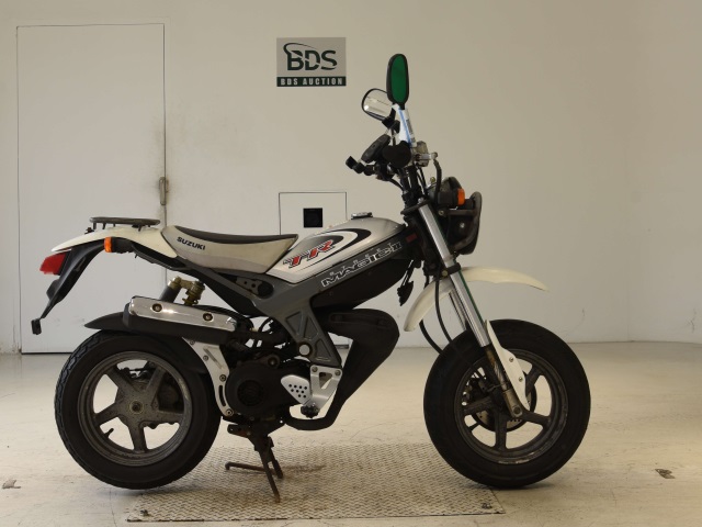 Suzuki TR50S-2