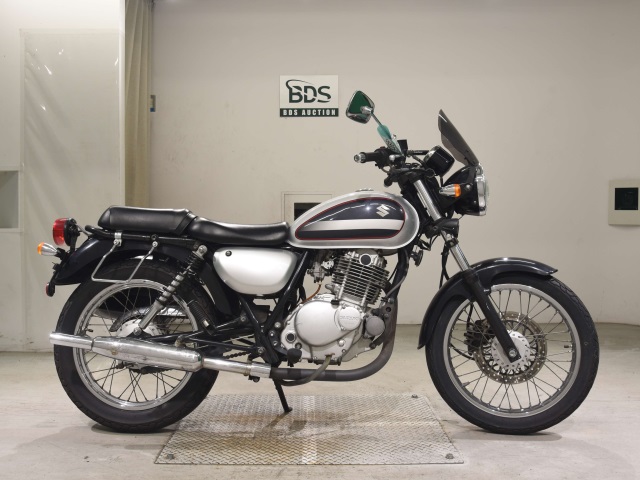 Suzuki ST250E 2003