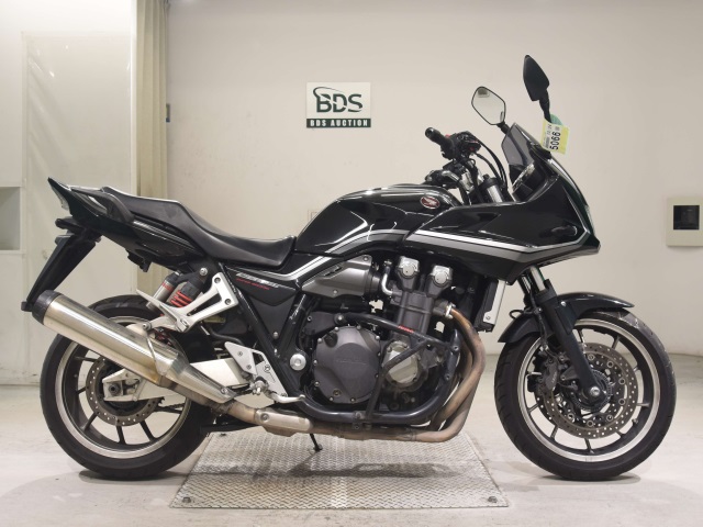 Honda CB1300SF 2019