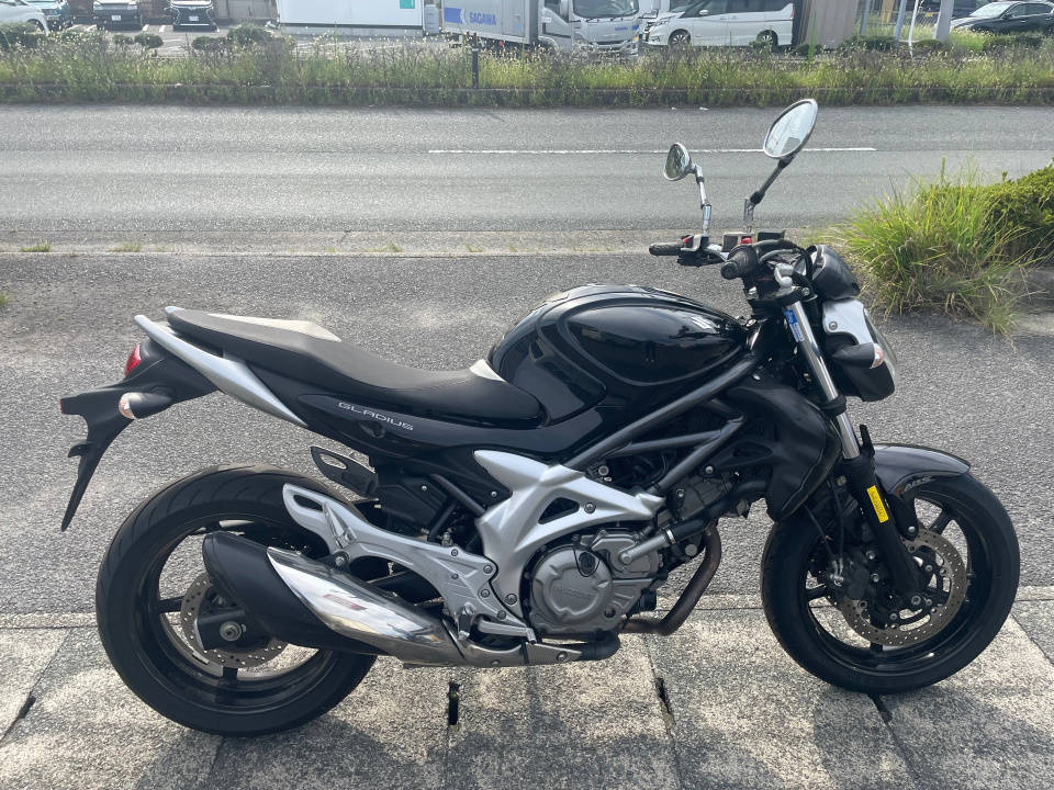 Suzuki GLADIUS SFV400A 2010