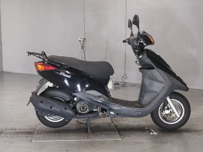 Yamaha AXIS TREAT