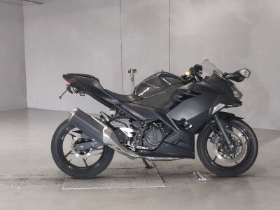 Kawasaki NINJA400 2018