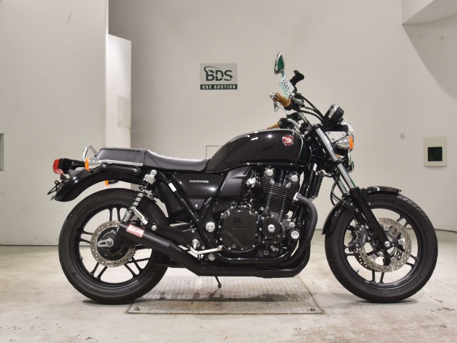 Honda CB1100A 2021