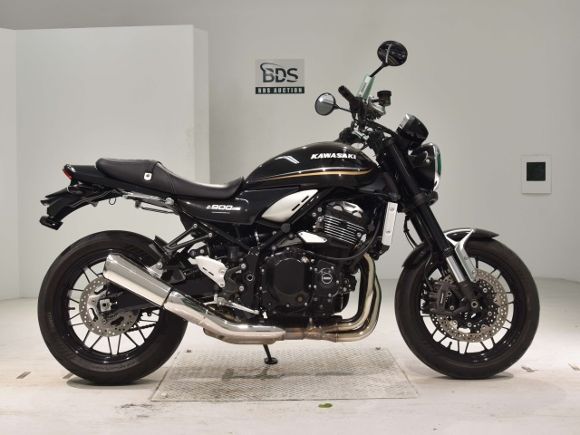 Kawasaki Z900RS 2018