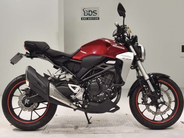 Honda CB250RA 2018