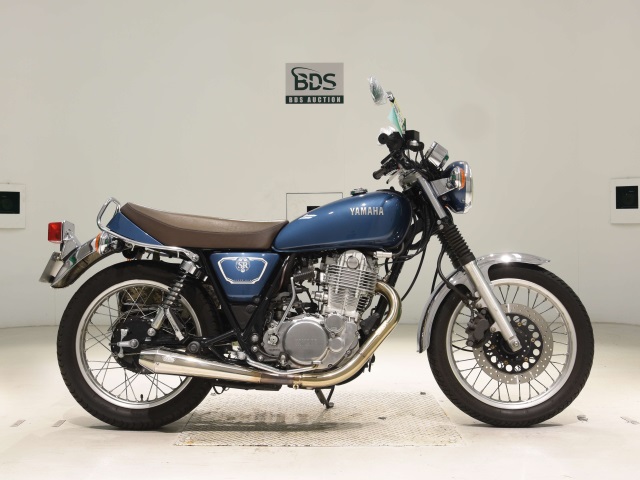 Yamaha SR400 2020