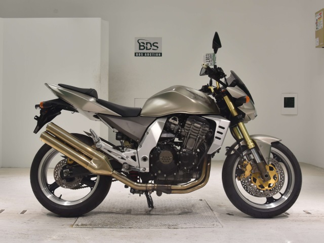 Kawasaki Z1000 2005