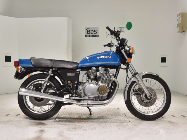 Suzuki GS750 1977