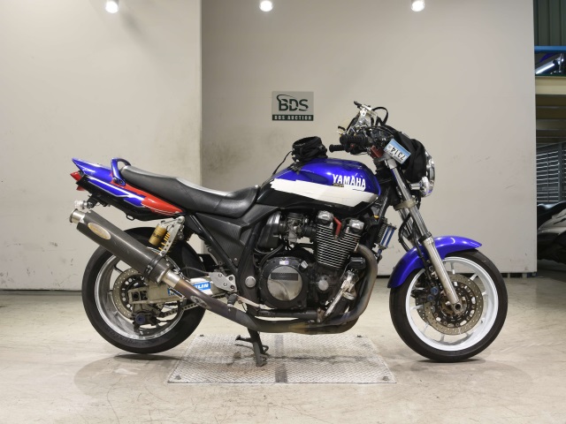 Yamaha XJR1300 2000