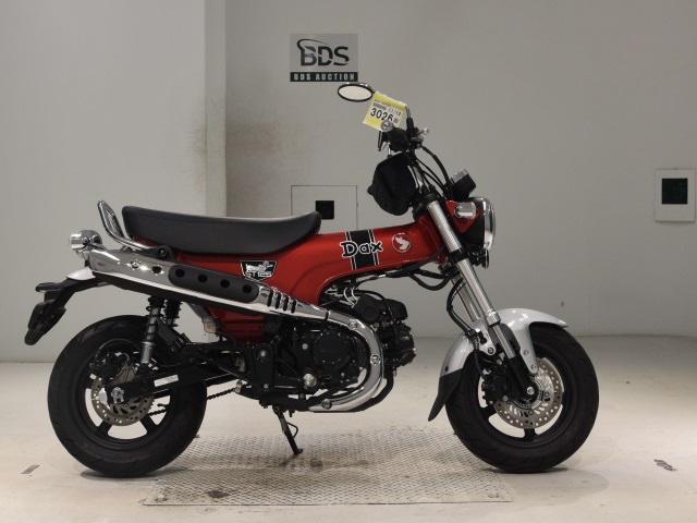Honda DAX125 2022