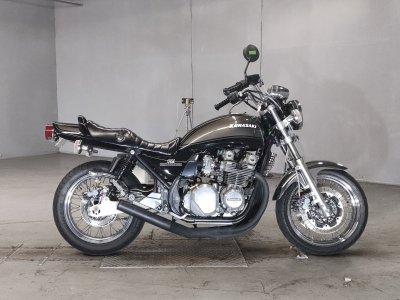 Kawasaki ZEPHYR750RS 2016