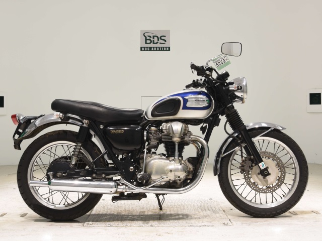 Kawasaki W650 2000