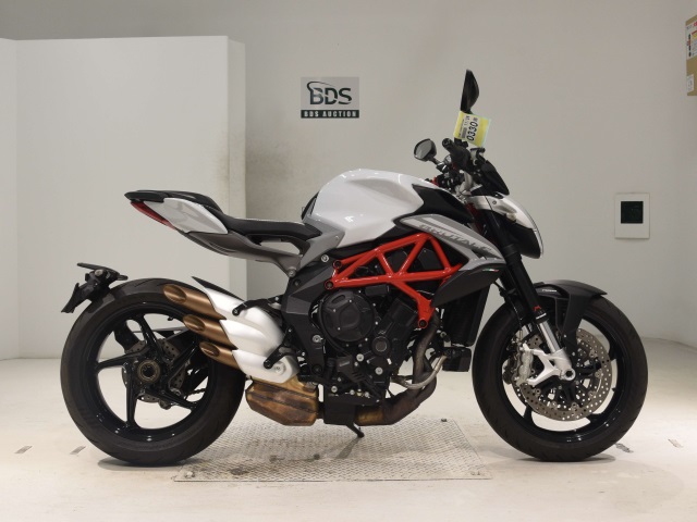 MV Agusta BRUTALE 800 2020