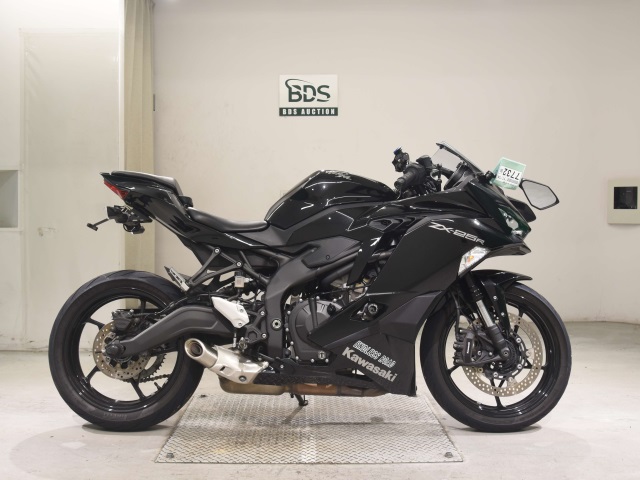 Kawasaki NINJA ZX-25R 2022